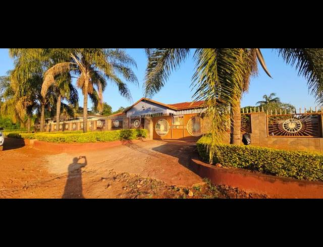 4 BEDROOM HOUSE FOR SALE IN SIBASA
